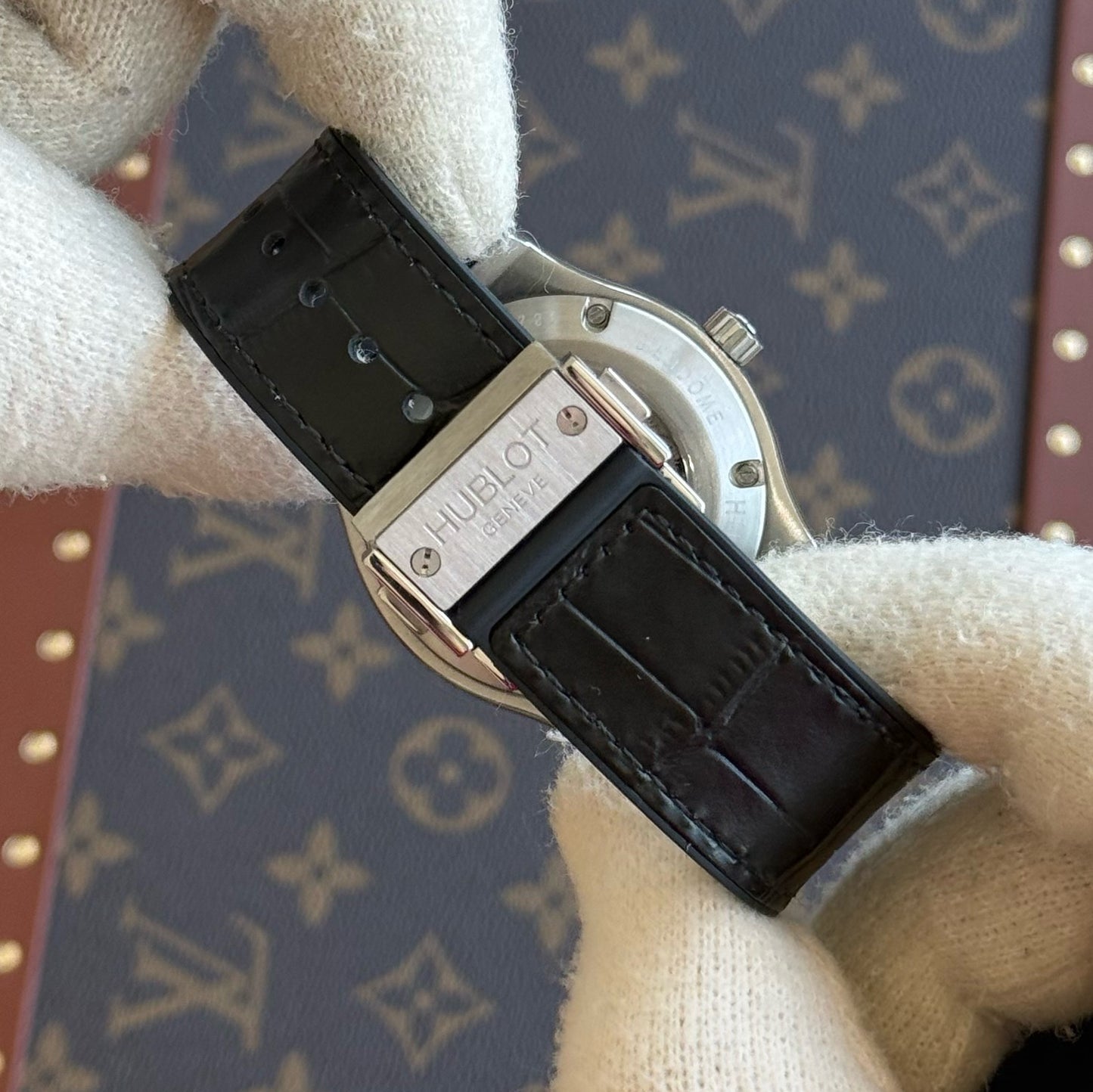 Classic Fusion Steel – White Dial Leather Strap Hublot Type