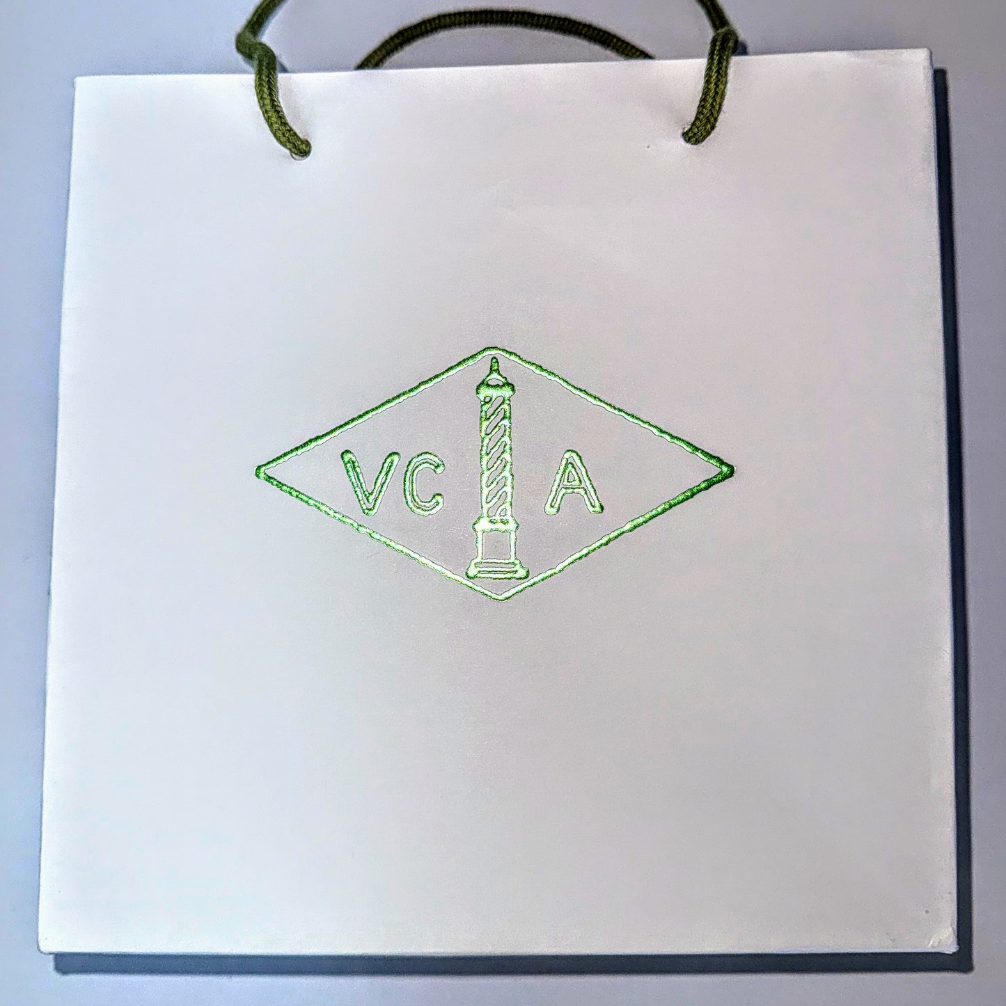 VC Red Collar