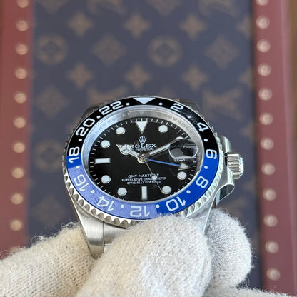 GMT-Master II "Batgirl" Oystersteel - Black Dial Blue & Black Bezel Jubilee