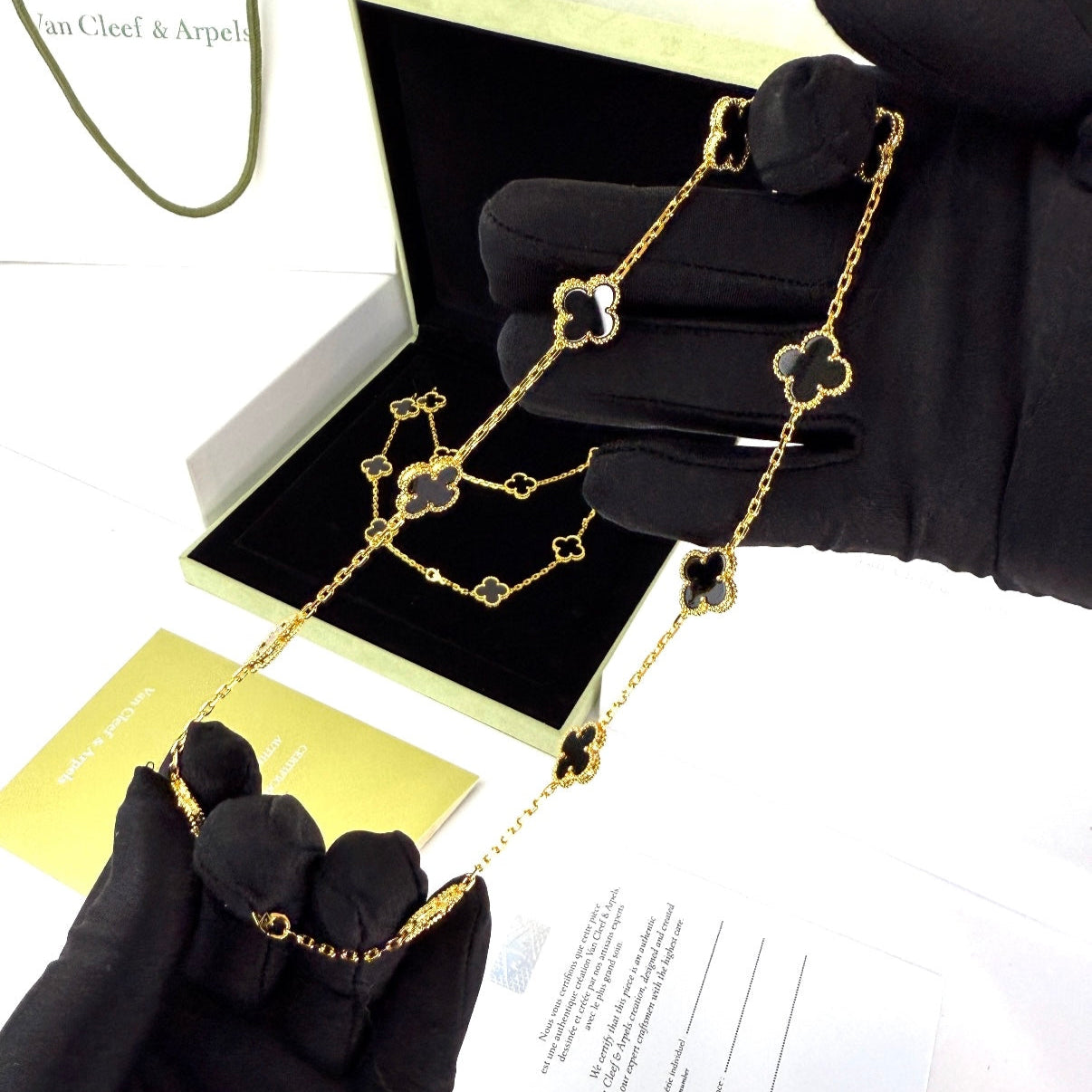 VC Black Collar