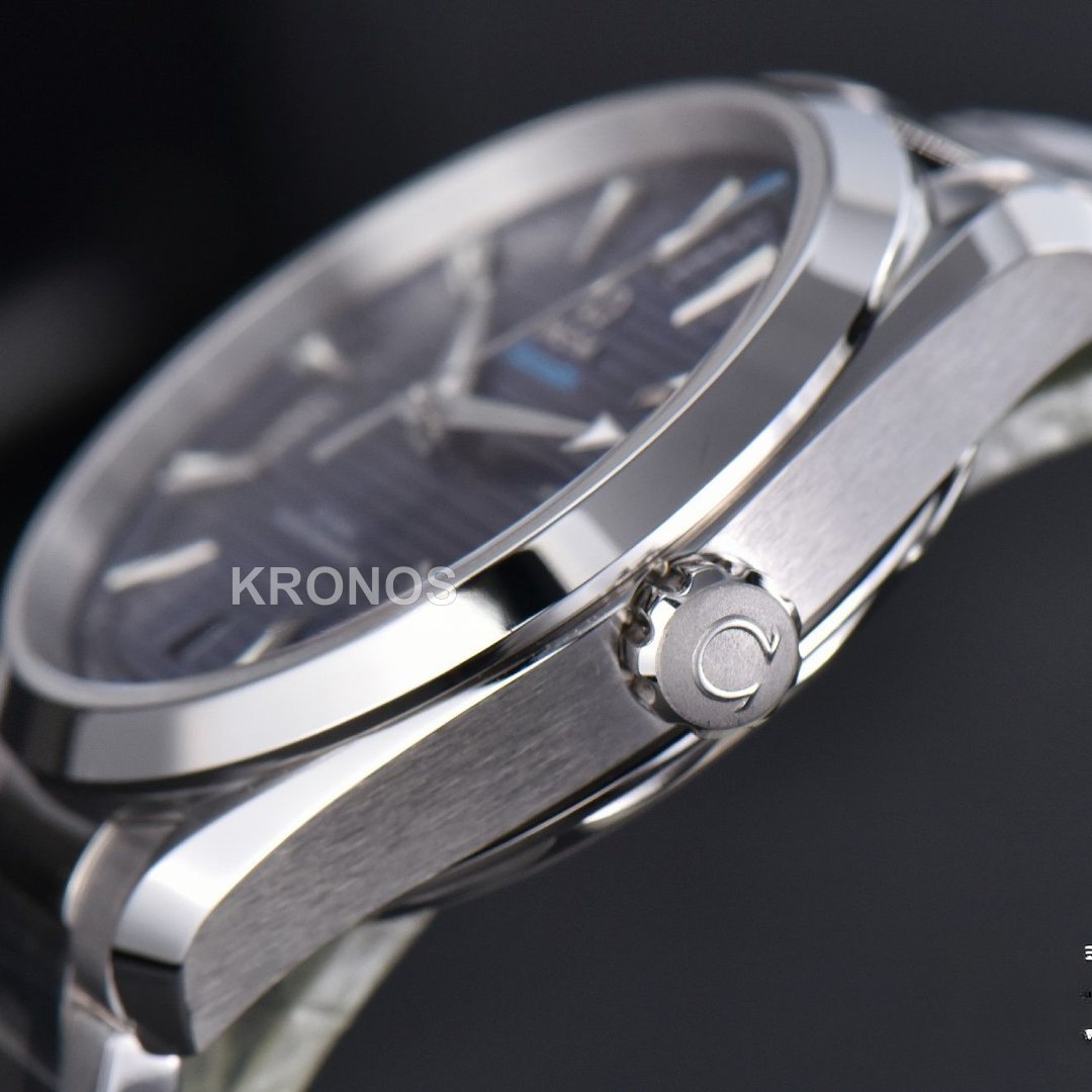 Aqua Terra 150m 41mm Dark Blue Dial Silver Hand Silver - Authentic Movement