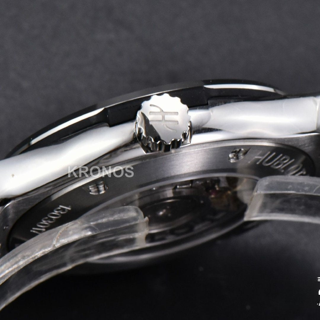 Classic Fusion 42mm Jj+f White Dial Black - Authentic Movement