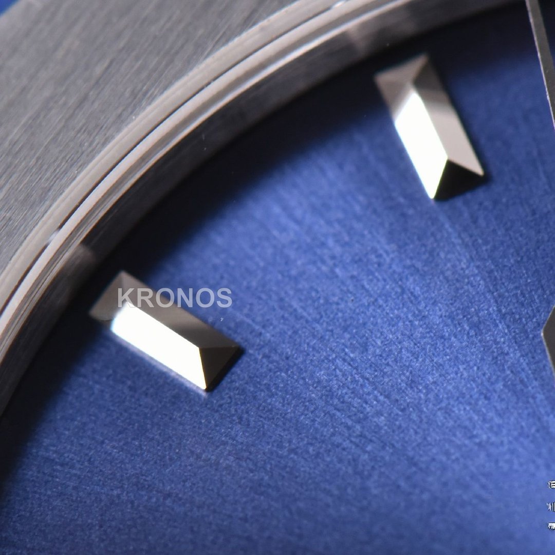 Classic Fusion Bang WWF 45mm PVD Black Dila Hub11 - Authentic Movement