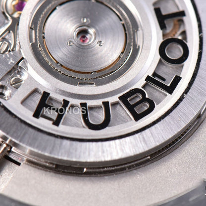 Classic Fusion Bang WWF 45mm PVD Black Dila Hub11 - Authentic Movement