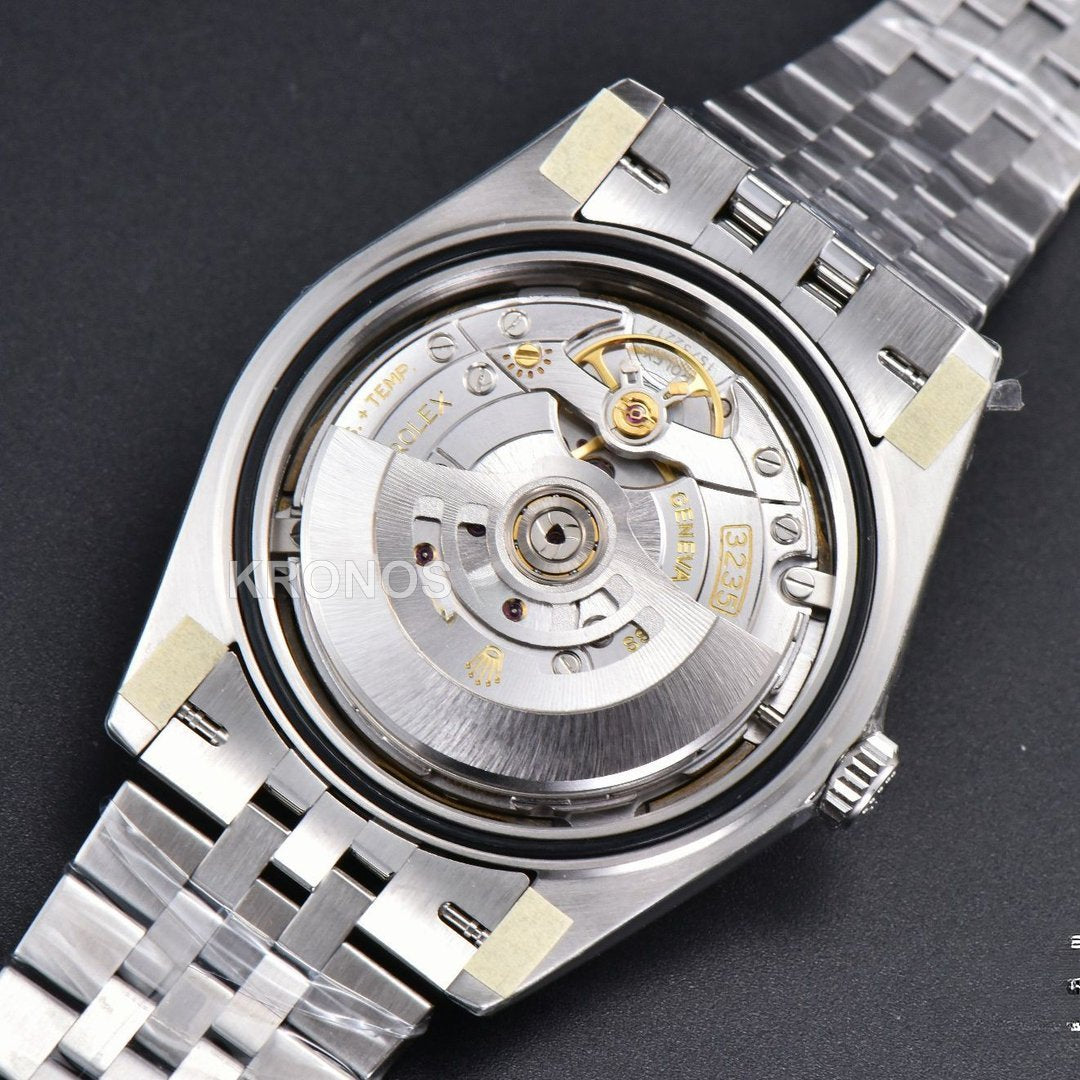 Datejust 41mm Wimbledon Gray Dial Green Marker Jubilee - Authentic Movement