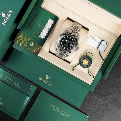 GMT-Master II Oystersteel - Black Dial Black Bezel Jubilee