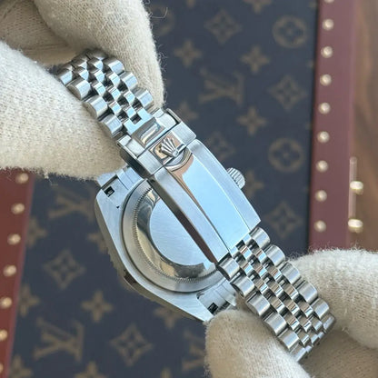 Detalle bisel Pepsi azul rojo GMT-Master II Oystersteel - Kronos Relojes