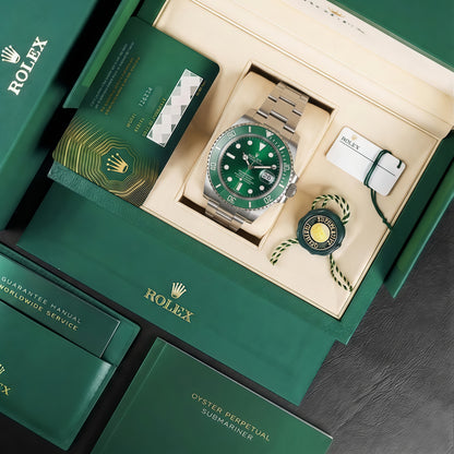 Submariner "Hulk" Oystersteel – Green Dial Green Bezel Oyster Date Type Rolex