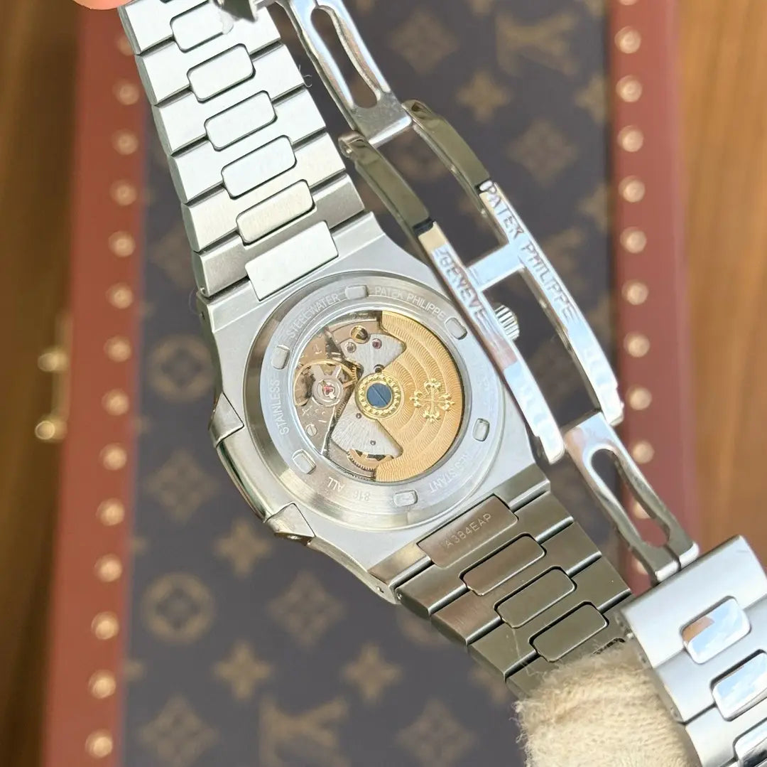 Reloj lujo accesible Nautilus acero blanco Kronos Relojes México USA España