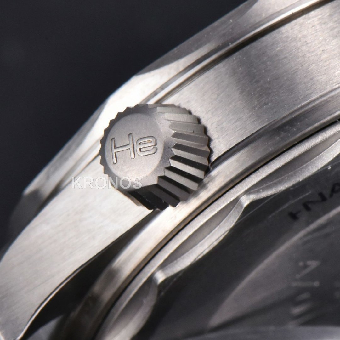 Seamaster 300 "No Time To Die" 42mm - Authentic Movement