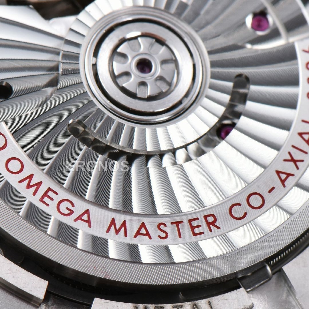 Seamaster 300 "No Time To Die" 42mm - Authentic Movement