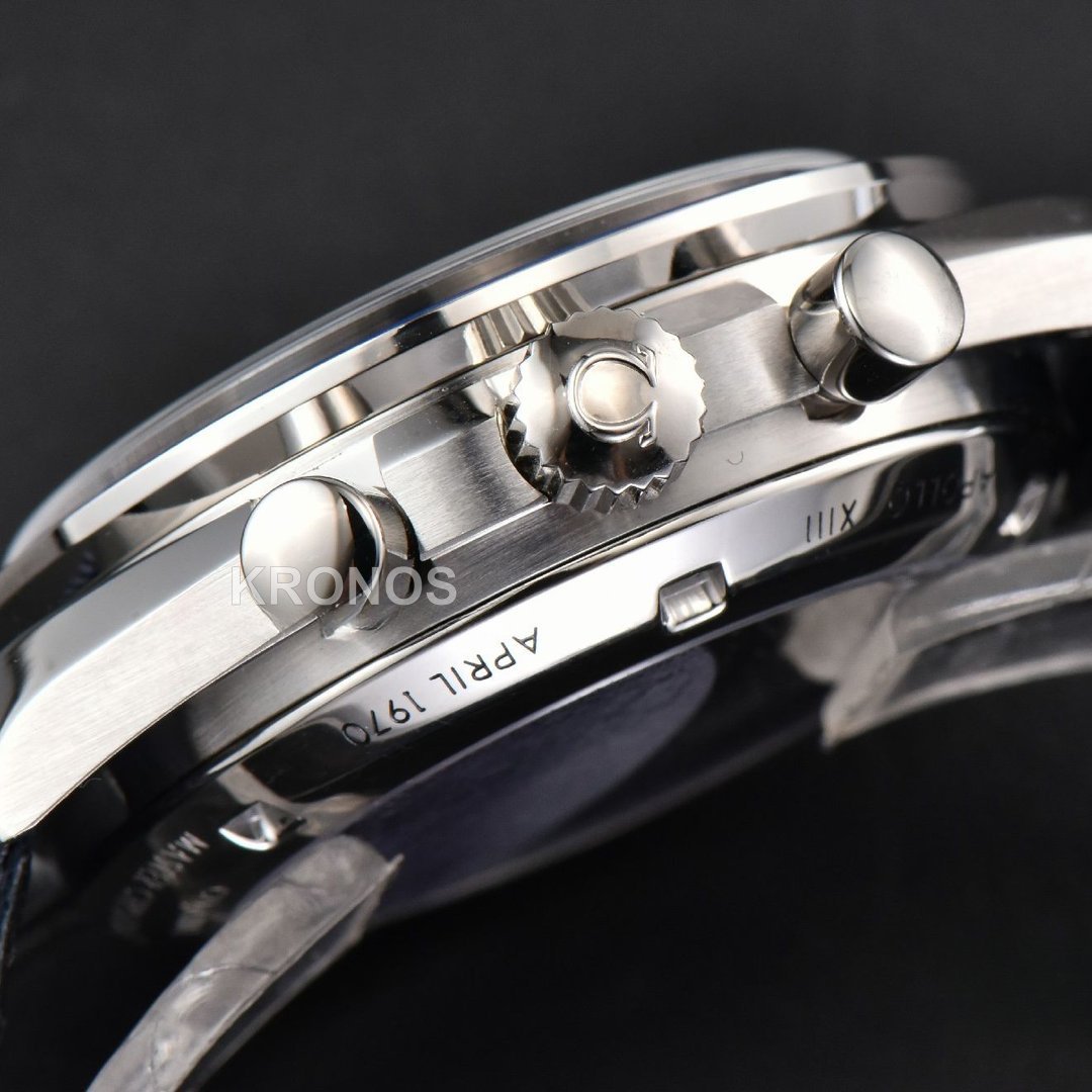 Speedmaster Professional 'Snoopy' 50th Anniversary 42mm Osf - Authentic Movement
