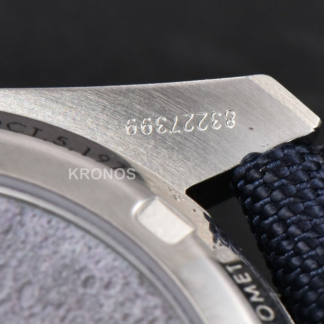 Speedmaster Professional 'Snoopy' 50th Anniversary 42mm Osf - Authentic Movement
