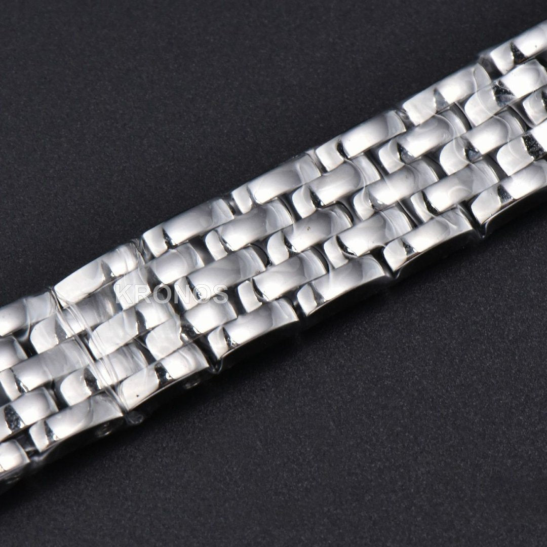 Panthère Secrète Ladies 22mm White Dial - Authentic Movement