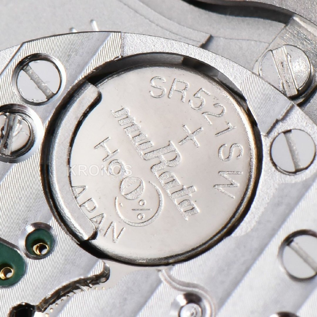 Panthère Secrète Ladies 27mm Ssyg White Dial - Authentic Movement