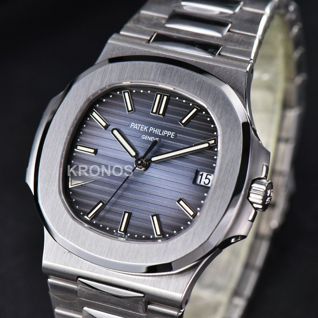 Nautilus 40mm Blue Textured Dial - Authentic Movement