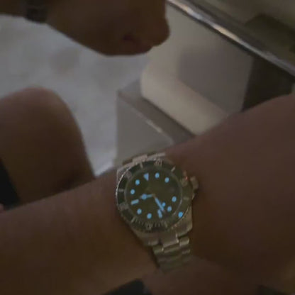 Submariner "Cookie Monster" Oystersteel – Black Dial Blue Bezel Oyster Date Type Rolex