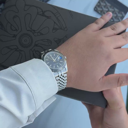 Nautilus Steel – Blue Dial Patek Type