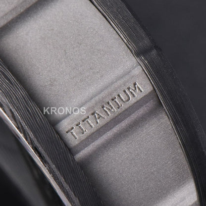 Rm055 Ntpt White Black Crown Black Rmul2 - Authentic Movement