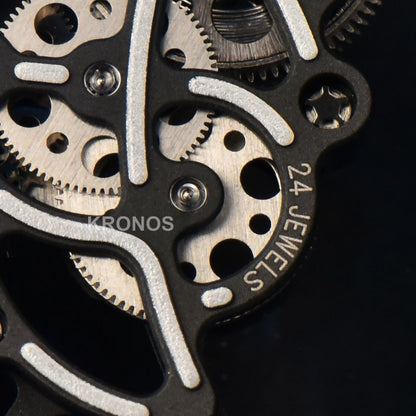 Rm055 Ntpt White Black Crown Black Rmul2 - Authentic Movement