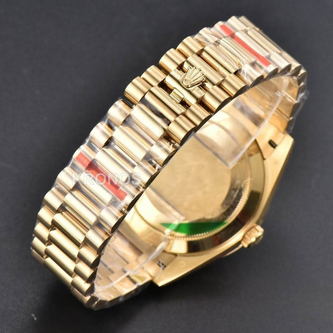 Day-Date 40mm Green Dial - Authentic Movement