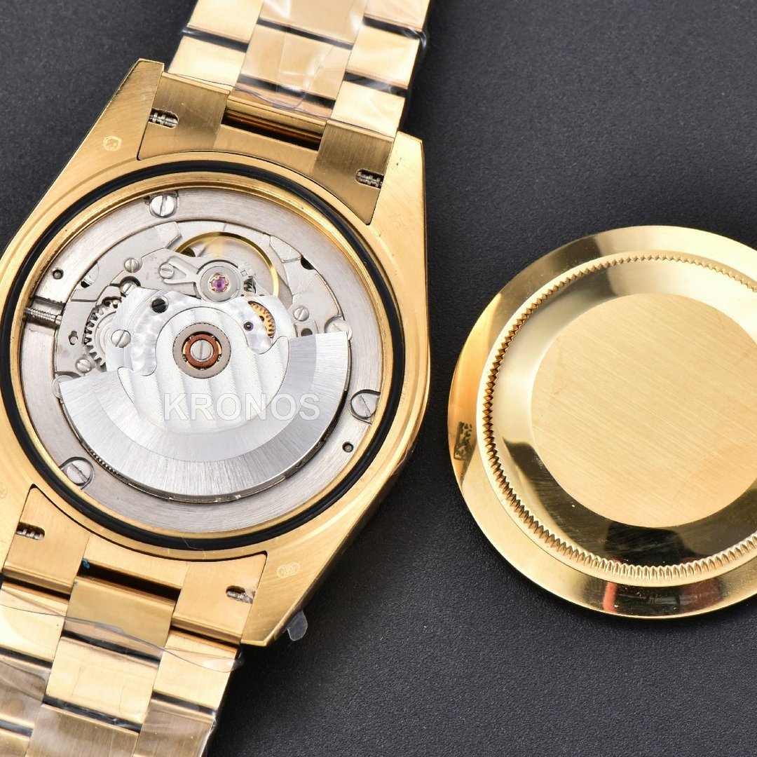 Day-Date 40mm Roman Marker Dial - Authentic Movement