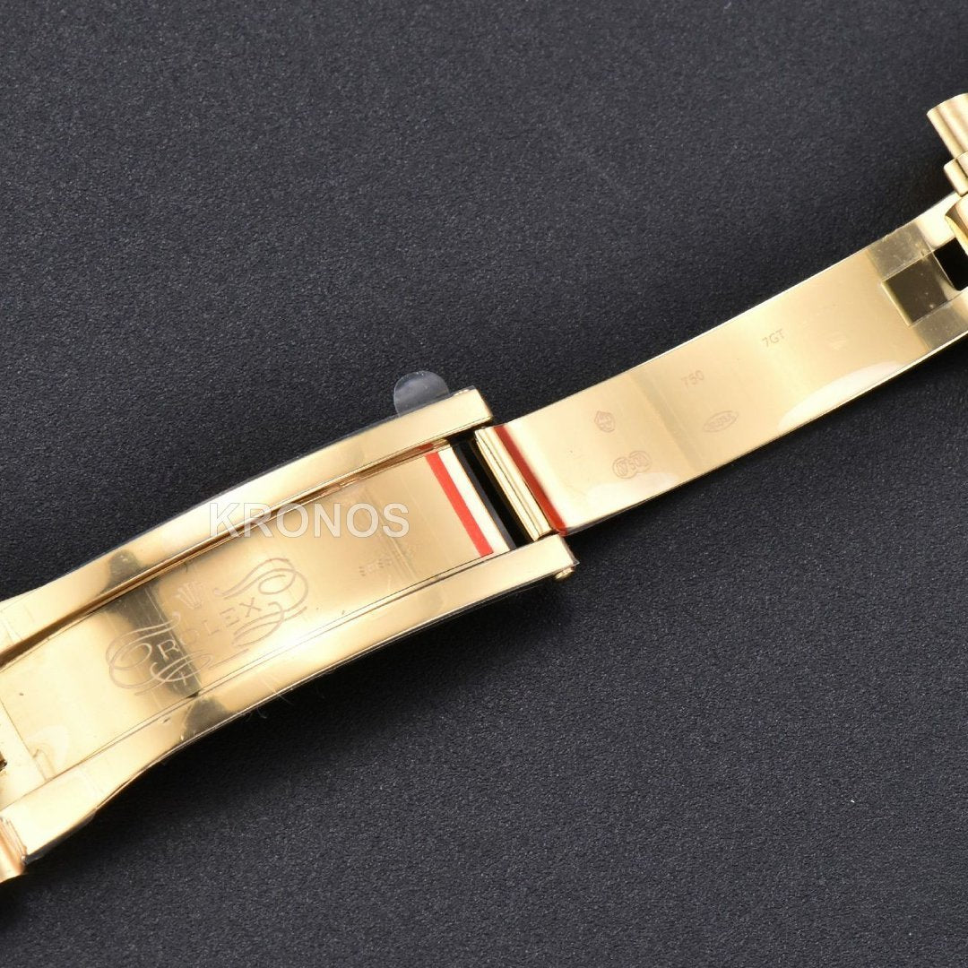 Day-Date 40mm Roman Marker Dial - Authentic Movement