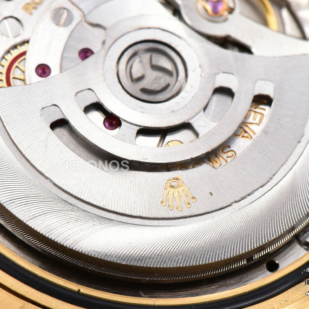 Day-Date 40mm Black Dial Diamond Authentic Movement