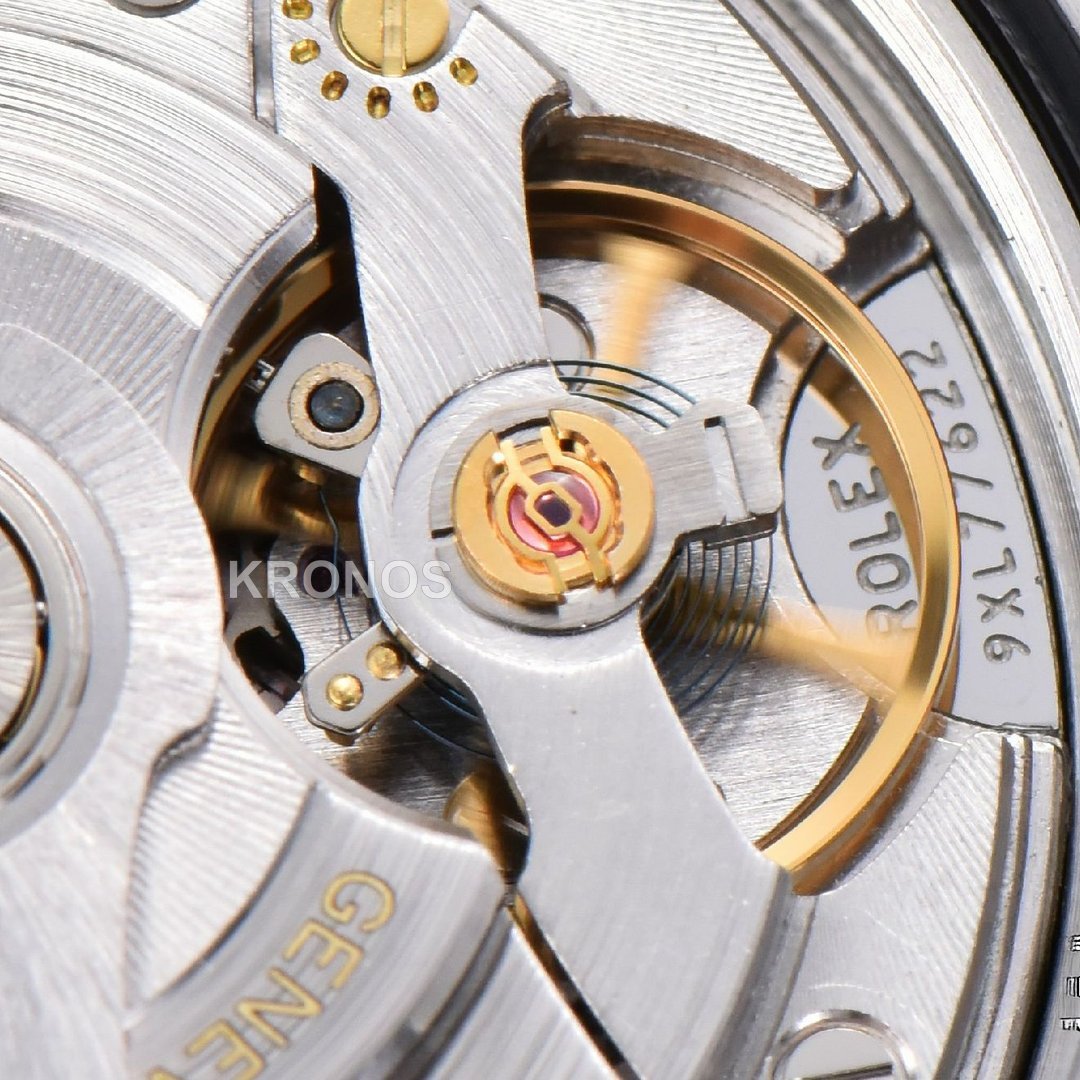 Yacht-Master 40mm Grey Dial - Authentic Movement