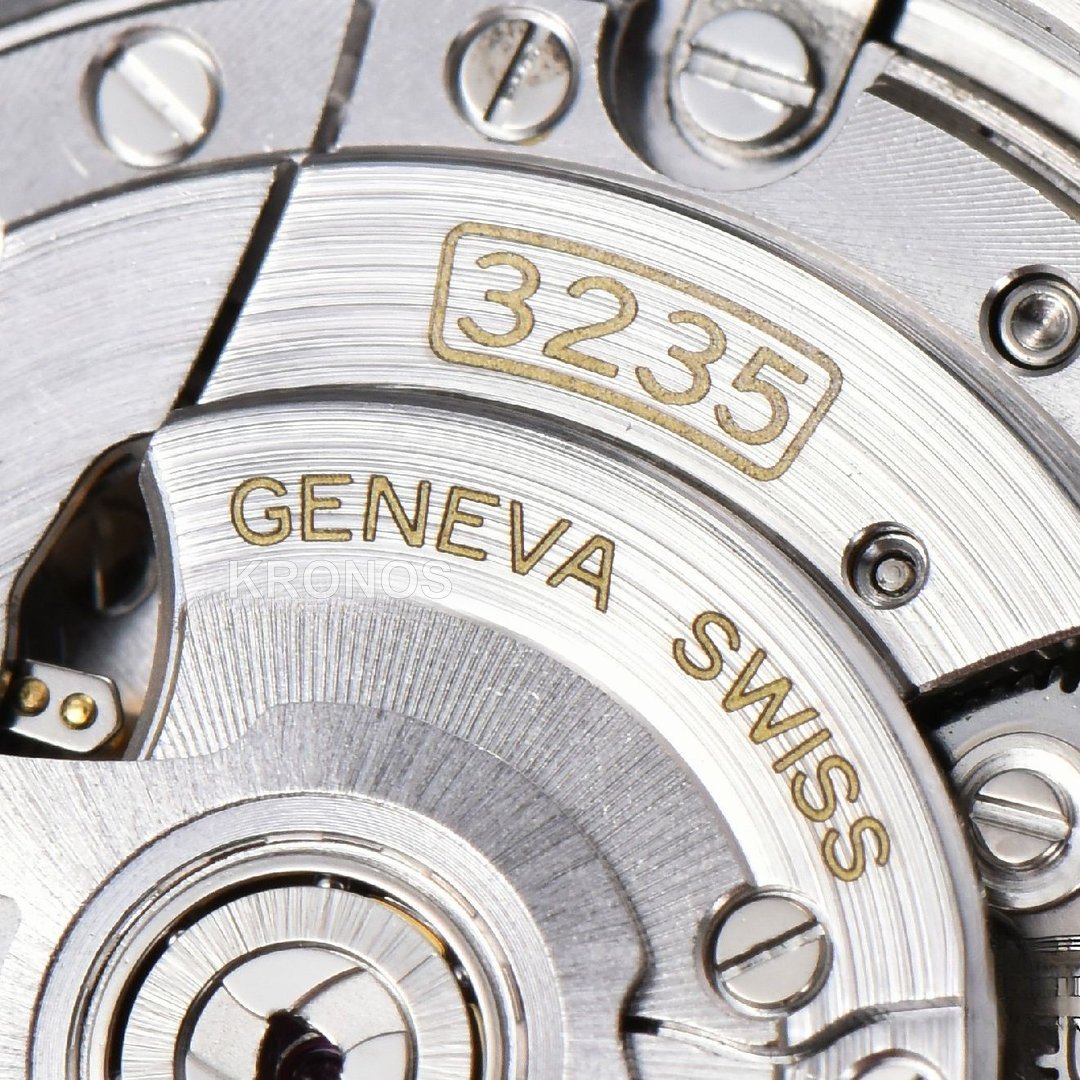 Yacht-Master 40mm Grey Dial - Authentic Movement