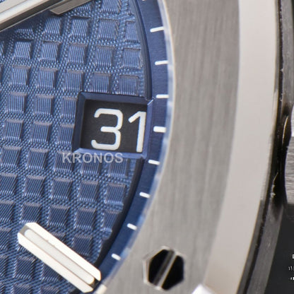 Royal Oak 41mm Blue Textured Dial - Authentic Movement