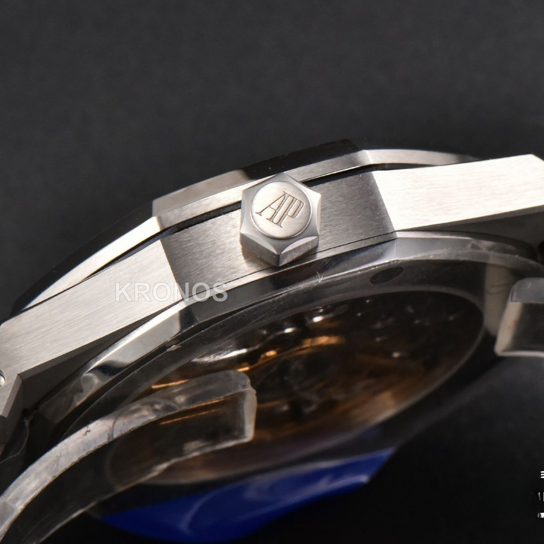 Royal Oak 41mm Blue Textured Dial - Authentic Movement