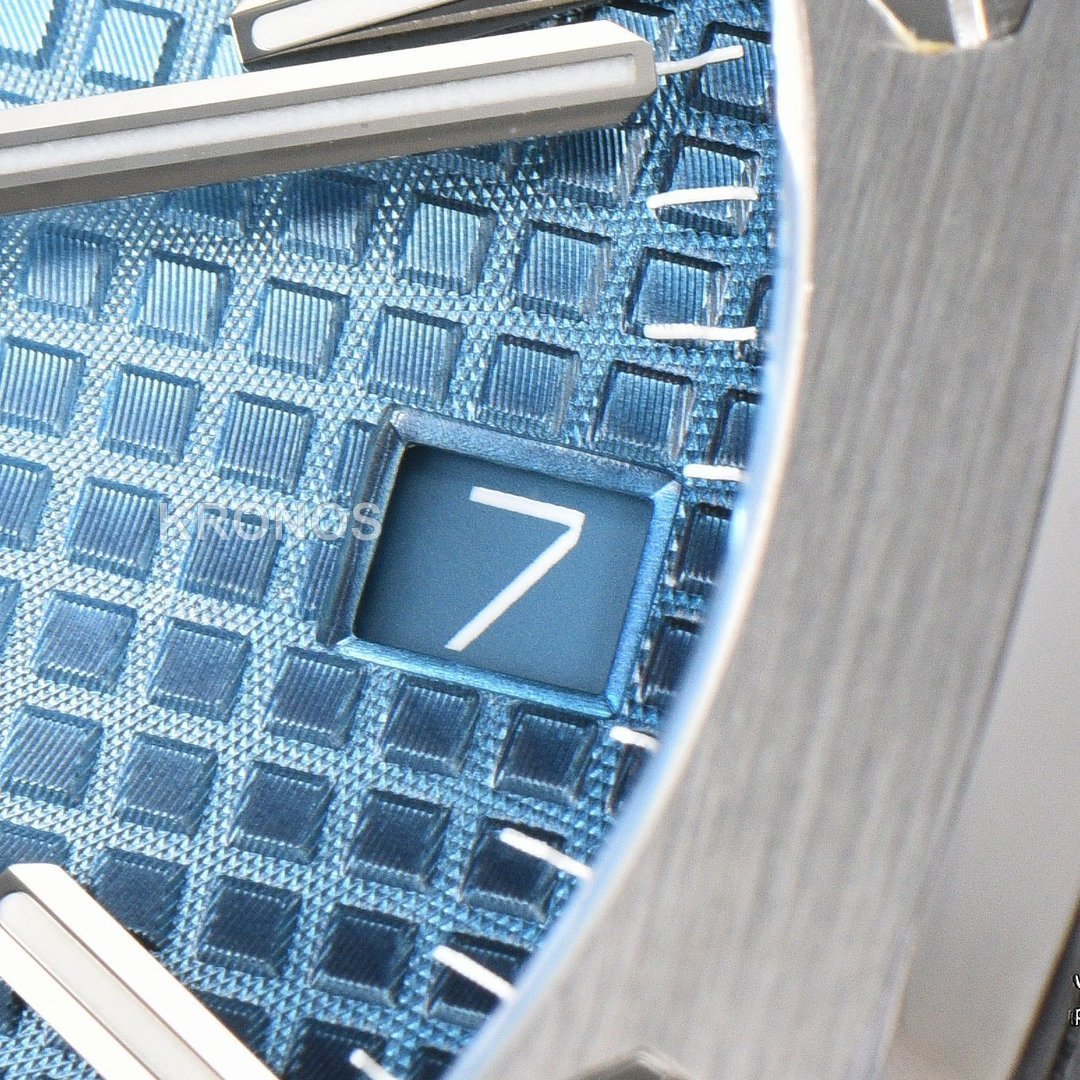 Royal Oak 15510 41mm '50th Anniversary' Ice Blue Dial - Authentic Movement
