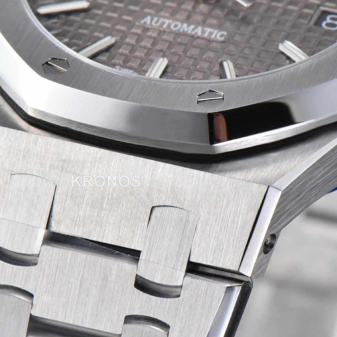 Royal Oak 37mm Gray Textured Dial - Authentic Movement