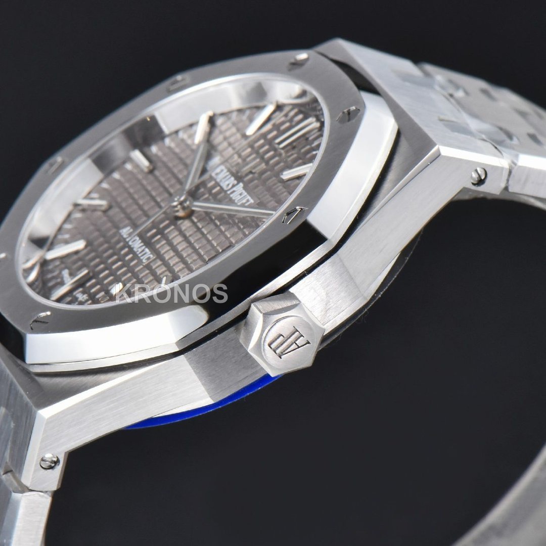 Royal Oak 37mm Gray Textured Dial - Authentic Movement