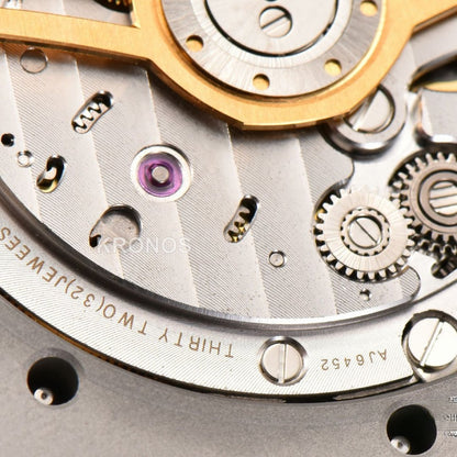 Royal Oak 41mm Black Textured Dial - Authentic Movement
