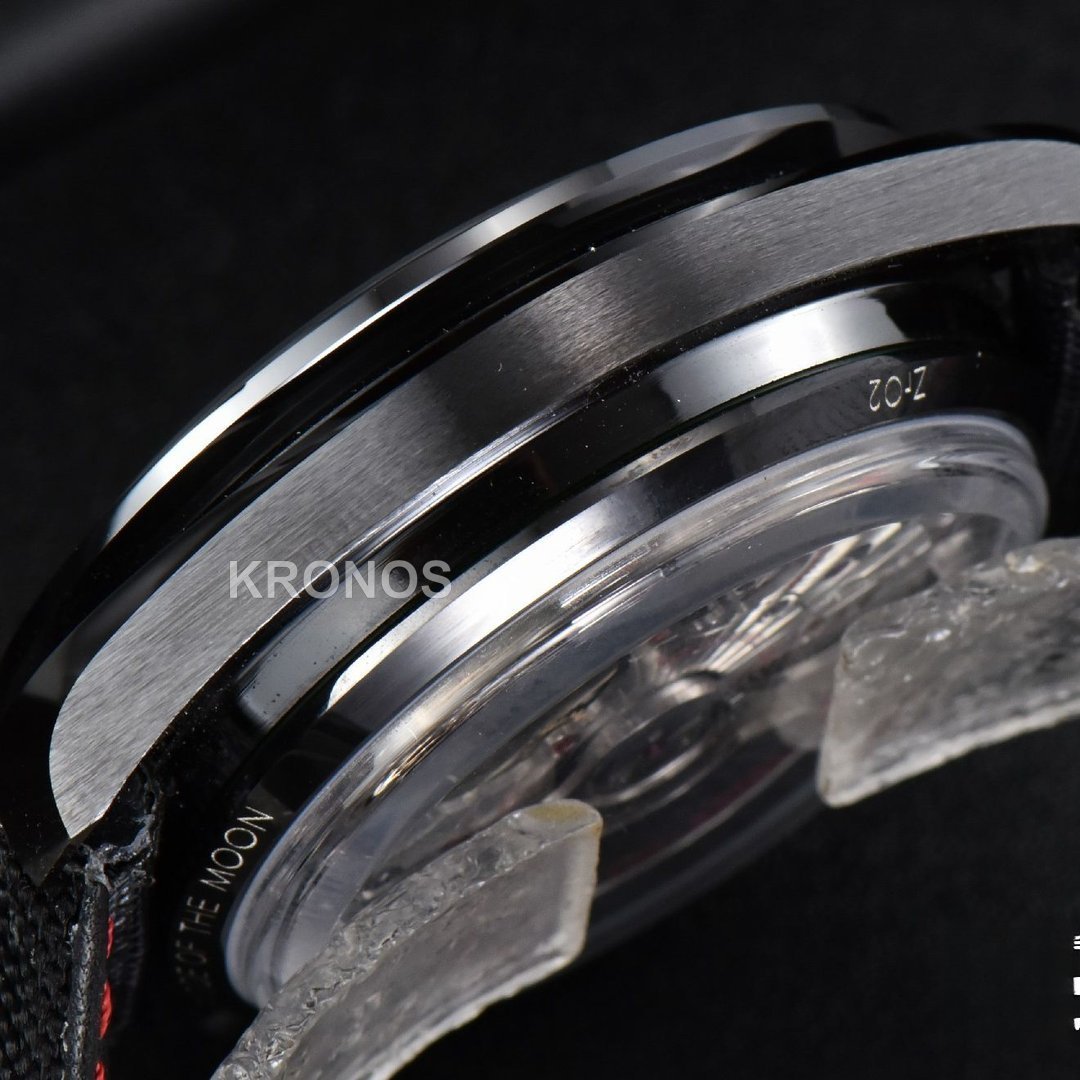 Speedmaster 'Dark Side Of The Moon' Real Ceramic 44mm Black Dial - Authentic Movement