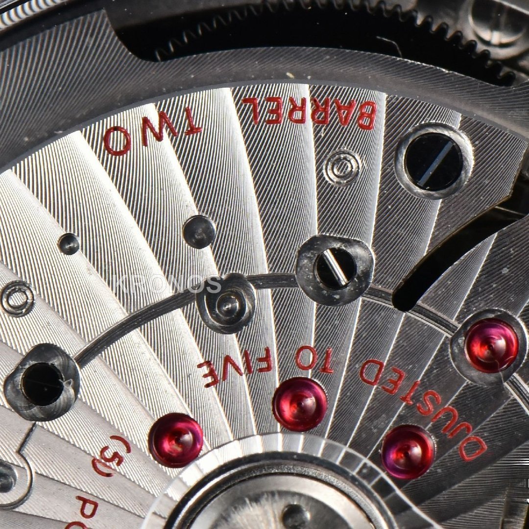Speedmaster 'Dark Side Of The Moon' Real Ceramic 44mm Black Dial - Authentic Movement