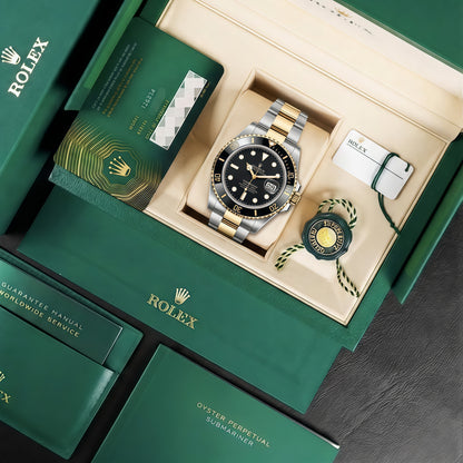 Submariner Rolesor – Black Dial Black Bezel Oyster Date Type Rolex