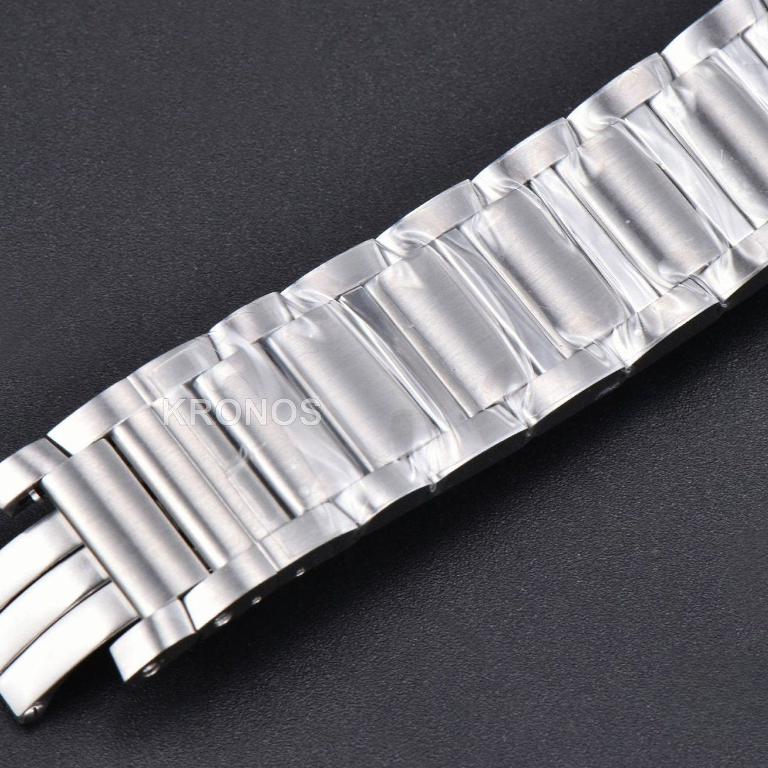 Tank Francaise Medium 32mm x 27mm Quartz - Authentic Movement