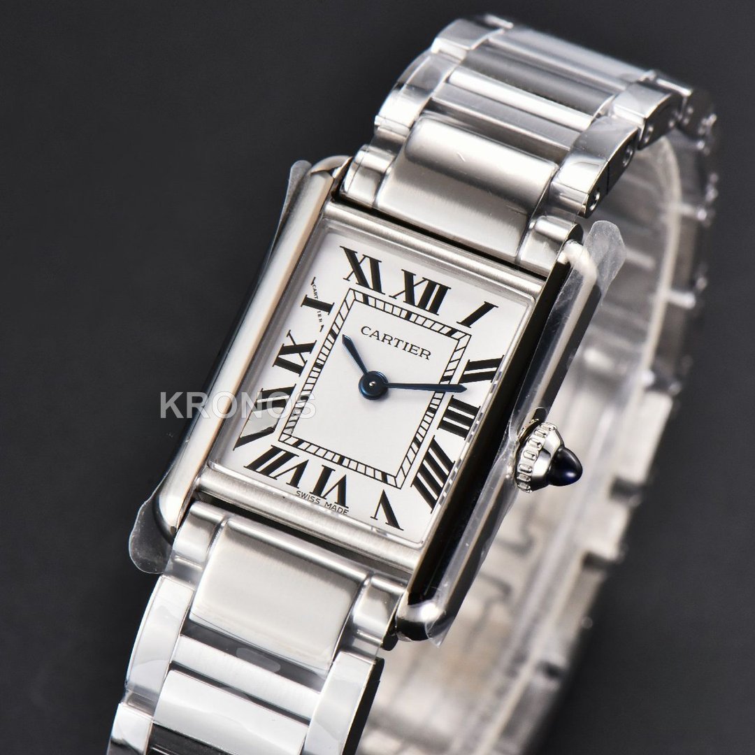 Tank Must Small 29.5mm x 22mm White Dial - Authentic Movement