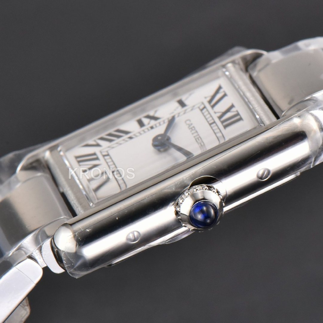 Tank Must Small 29.5mm x 22mm White Dial - Authentic Movement