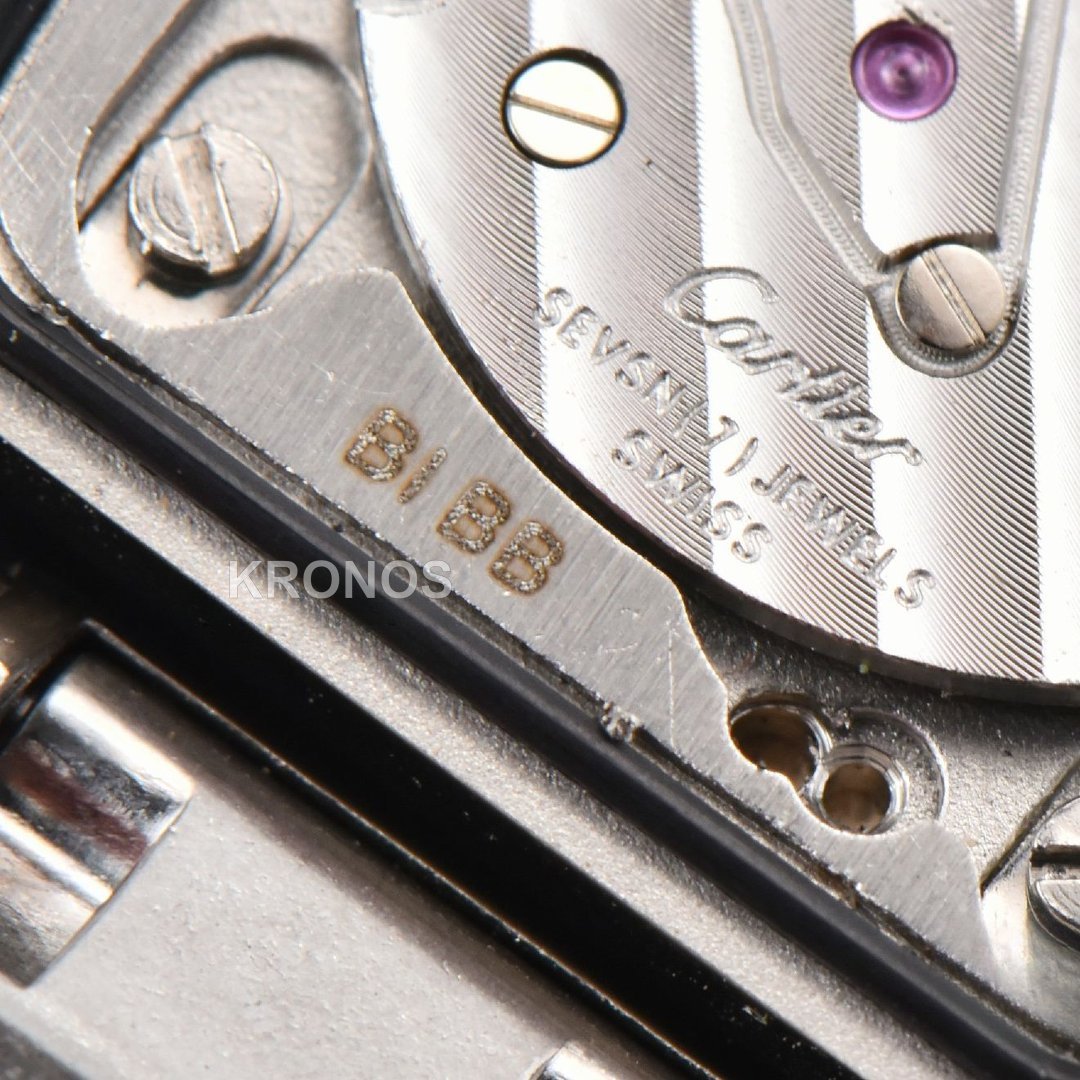 Tank Must Small 29.5mm x 22mm White Dial - Authentic Movement