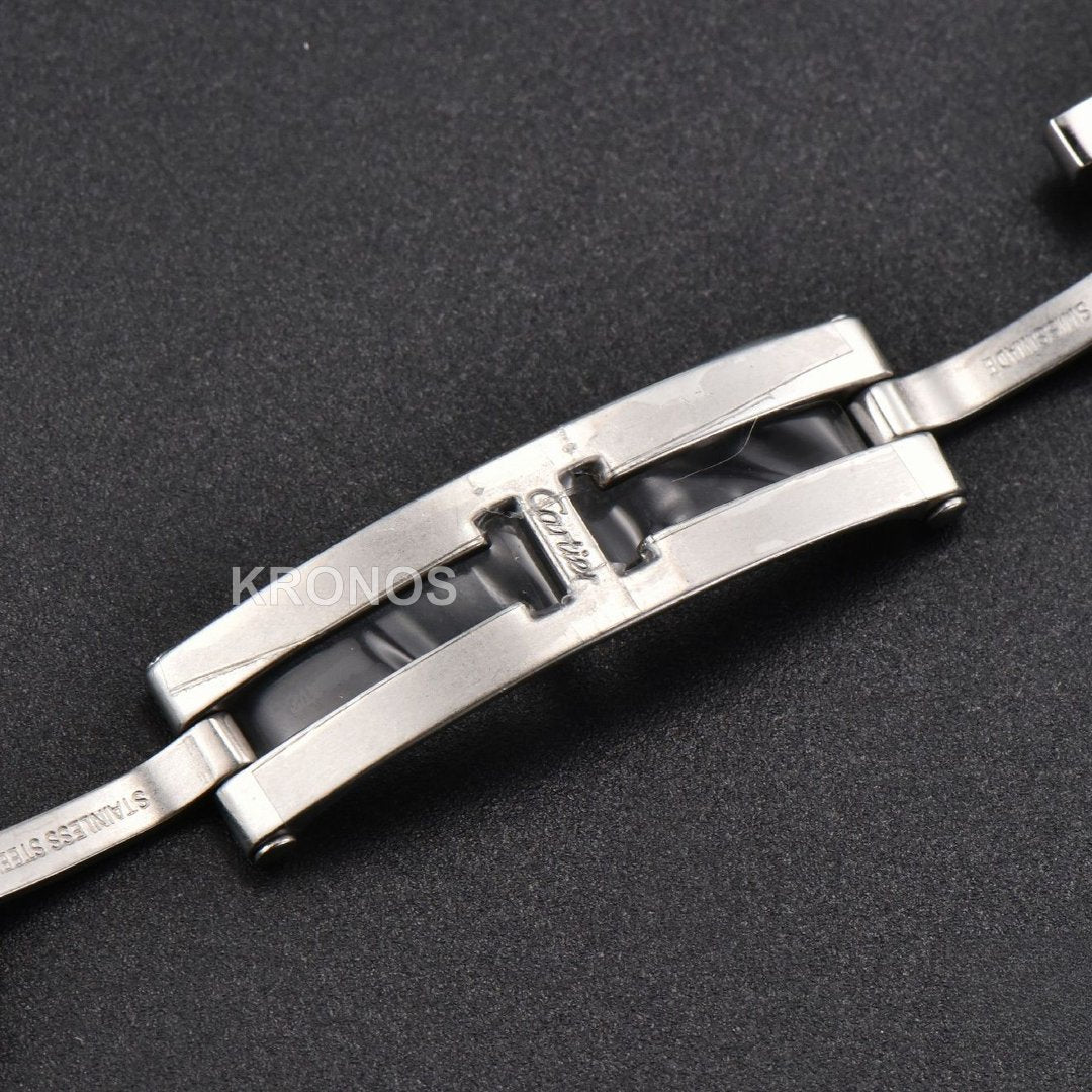 Tank Must Small 29.5mm x 22mm White Dial - Authentic Movement