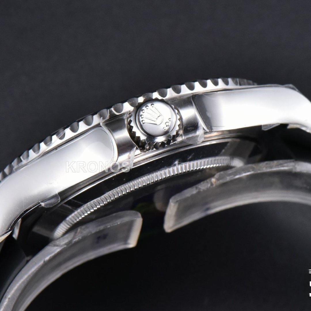 Yacht Master 42mm Falcon's Eye Dial On Black - Authentic Movement